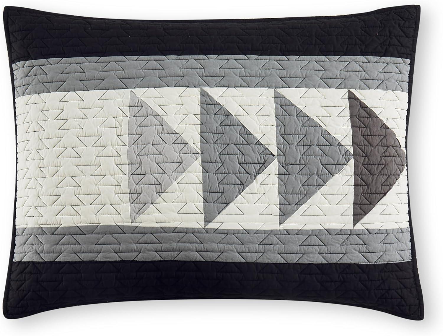 imagePendleton Shadow Peak FullQueen Lightweight Quilt Set Soft Cotton Bedding Cover Rustic Home Decor Luxury Coverlet Cozy Quilt and Pillow Shams Set FullQueen BlackShadow Peak