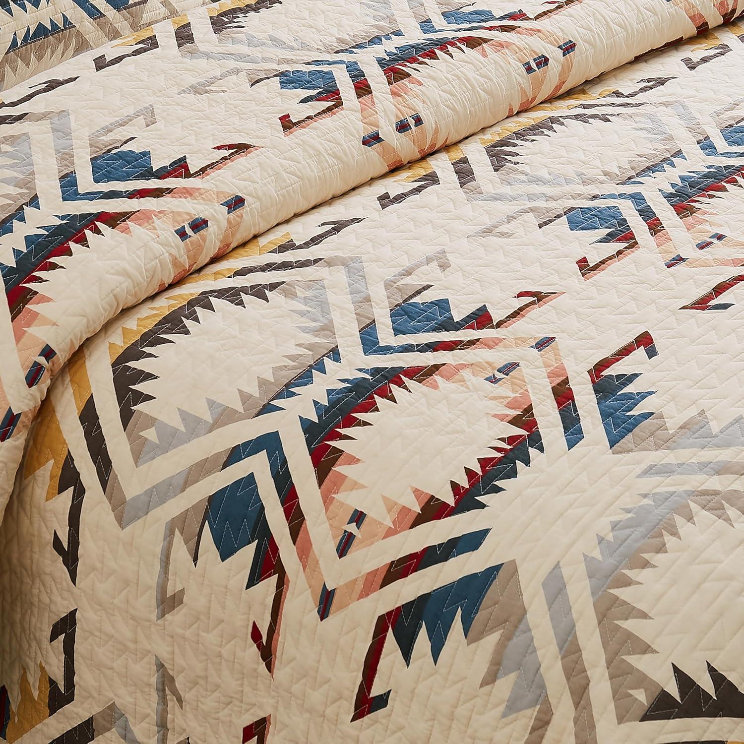 imagePendleton White Sands KingCal King Quilt Bedding Set 2 Shams Quilted Bedspread Premium Cotton Coverlet for Bed Washable 110inch x 96inch Beige Diamond PrintFullQueen