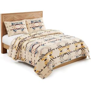 Pendleton White Sands King/Cal King Quilt Bedding Set, 2 Shams, Quilted Bedspread Premium Cotton Coverlet for Bed, Washable, 110-inch x 96-inch, Beige Diamond Print(Full/Queen)