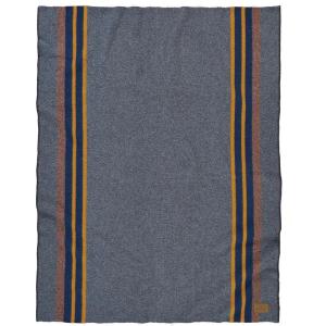 Pendleton Yakima Throw 54″ x 66″ – Wool Cotton, Soft and Durable Wool Throw for Home and Travel – Green Heather(Lake)