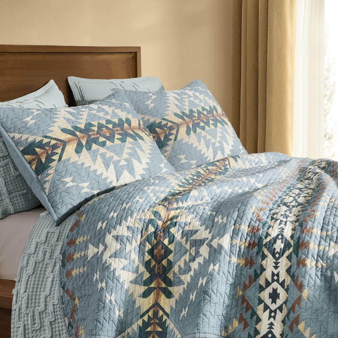image:imagePendleton 100 Cotton Quilt Set Lightweight Breathable Bedspread with Matching Shams Soft Hypoallergenic Quilted Bedding for All Seasons Twin Queen King King Bridge Creek BlueKing