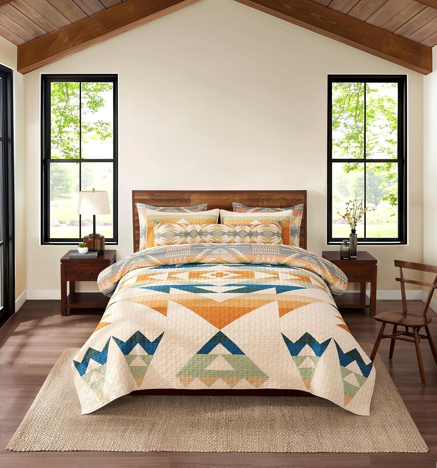 image:imagePendleton 100 Cotton Quilt Set Lightweight Breathable Bedspread with Matching Shams Soft Hypoallergenic Quilted Bedding for All Seasons Twin Queen King King Bridge Creek BlueKing