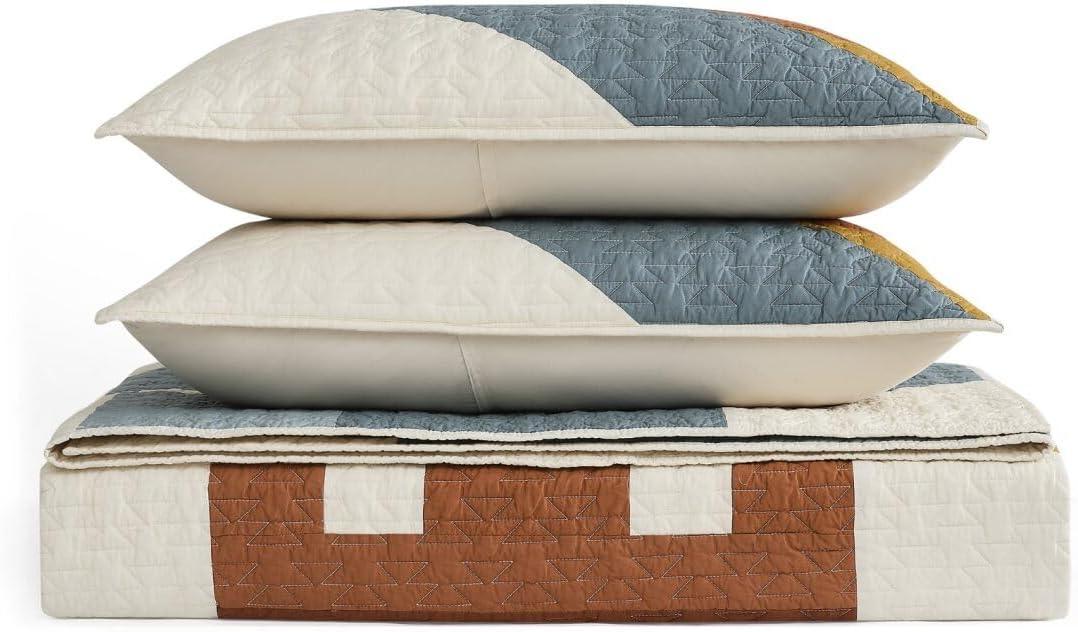 image:imagePendleton 100 Cotton Quilt Set Lightweight Breathable Bedspread with Matching Shams Soft Hypoallergenic Quilted Bedding for All Seasons Twin Queen King King Bridge Creek BlueKing