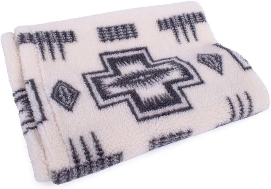 image:imagePendleton Berber Pet Blanket Wyeth Trail WheatWyeth Trail Oxford