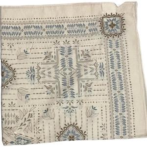Pendleton 26″ Embroidered Bandana(Laurel Grove Ivory)